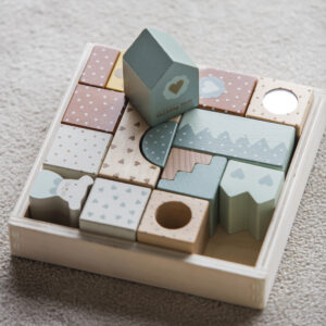 משחק קוביות מעץ POPPY